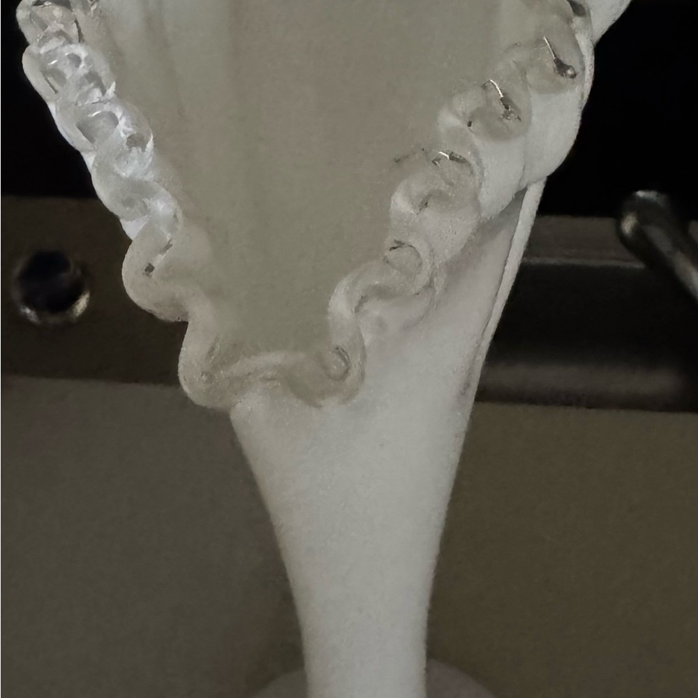 Vintage "Large" Fenton Silvercrest Petticoat Fan Vase 13" tall - Picture 3 of 13